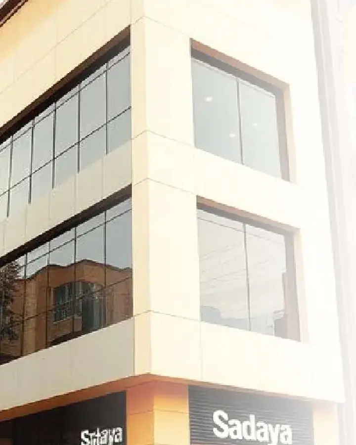 Fasad gedung Sadaya Group